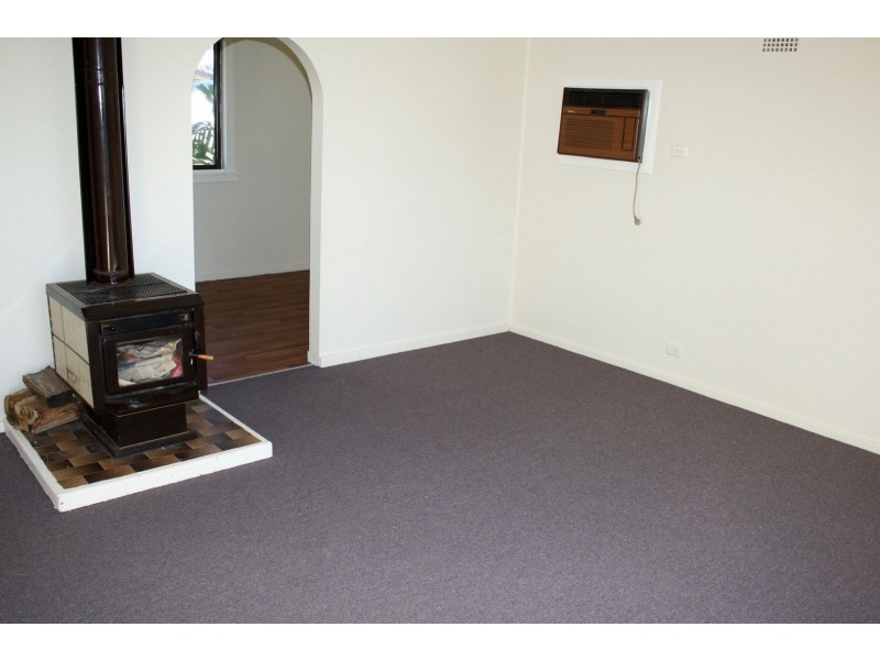 23 Tobruk Avenue, Muswellbrook NSW 2333