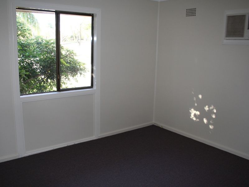 23 Tobruk Avenue, Muswellbrook NSW 2333