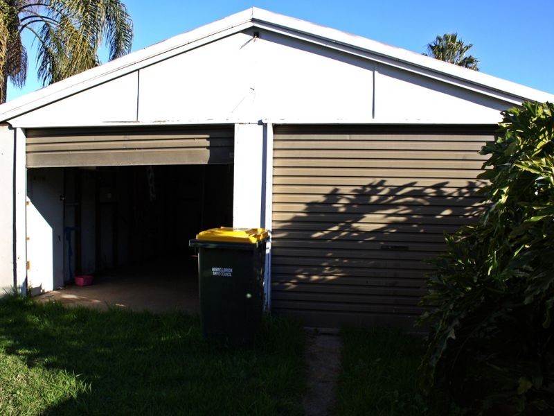 23 Tobruk Avenue, Muswellbrook NSW 2333