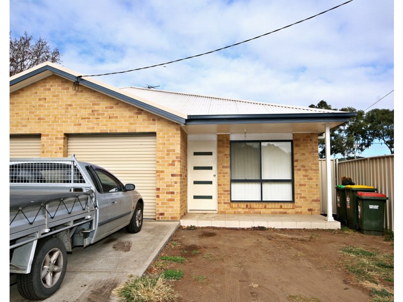 2/13 Foley Lane, Muswellbrook NSW 2333