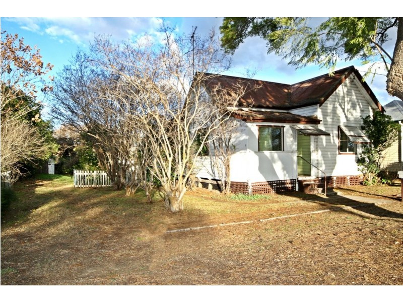 35 Scott Street, Muswellbrook NSW 2333