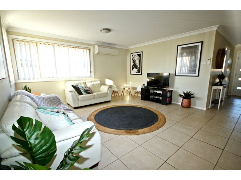 2/28 Finnegan Crescent, Muswellbrook NSW 2333