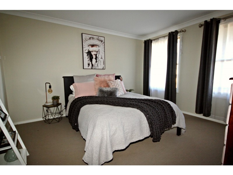 2/28 Finnegan Crescent, Muswellbrook NSW 2333