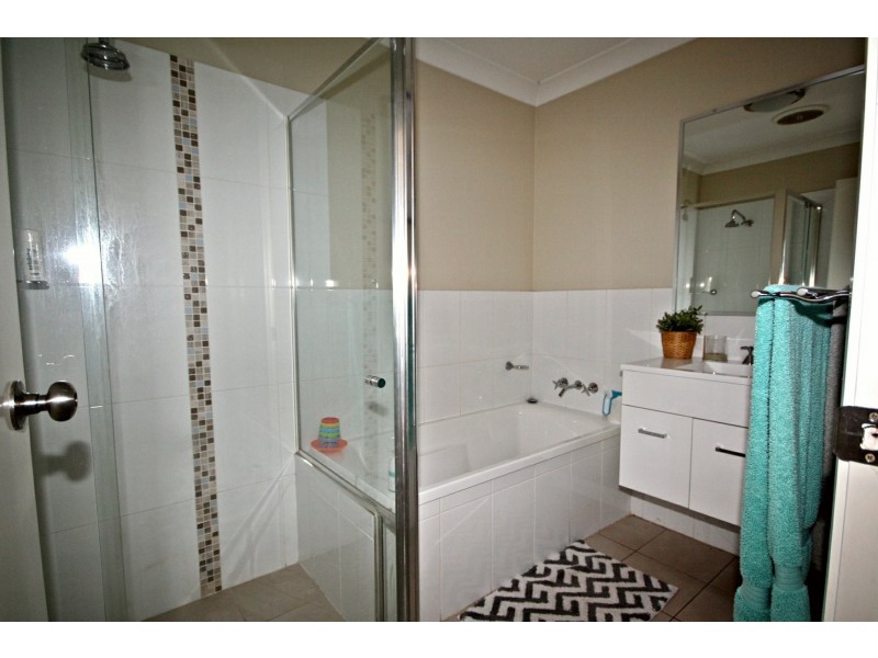 2/28 Finnegan Crescent, Muswellbrook NSW 2333