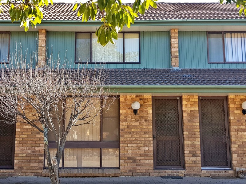 13/1A McClintock Drive, Muswellbrook NSW 2333