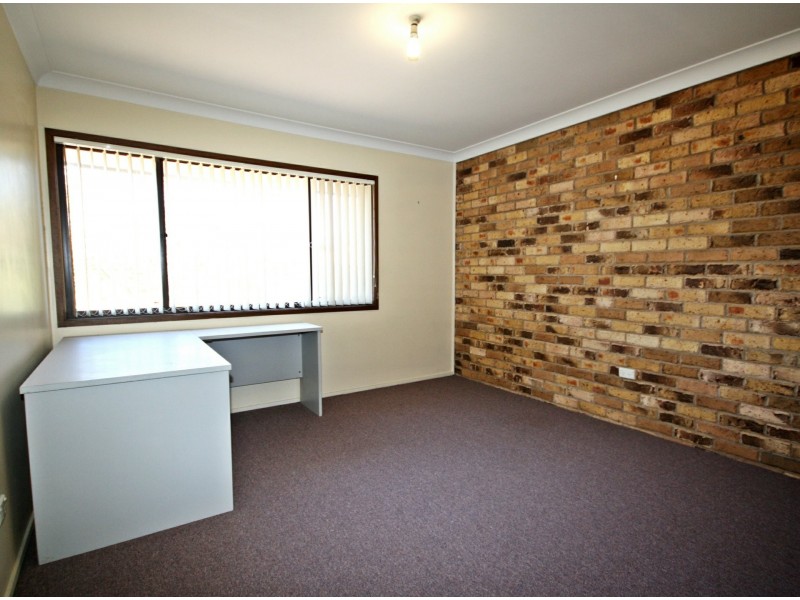 13/1A McClintock Drive, Muswellbrook NSW 2333