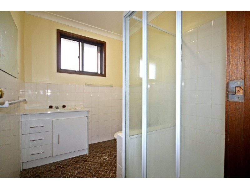 13/1A McClintock Drive, Muswellbrook NSW 2333