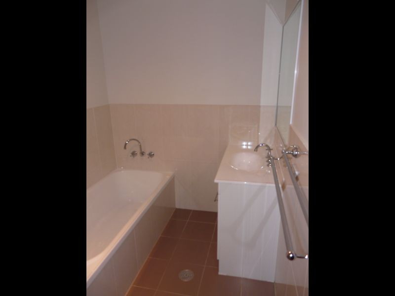 2/12 Kennedy Close, Muswellbrook NSW 2333