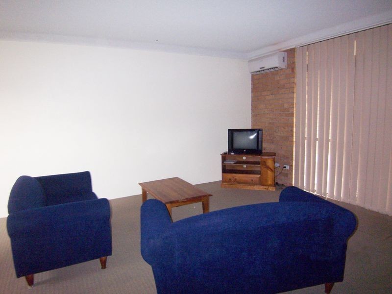 2/1 Clifford Street, Muswellbrook NSW 2333