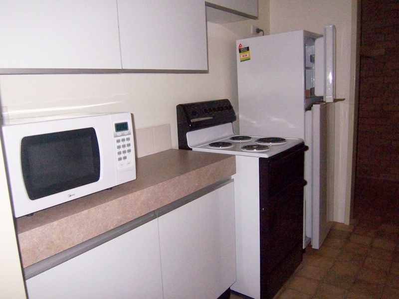 2/1 Clifford Street, Muswellbrook NSW 2333