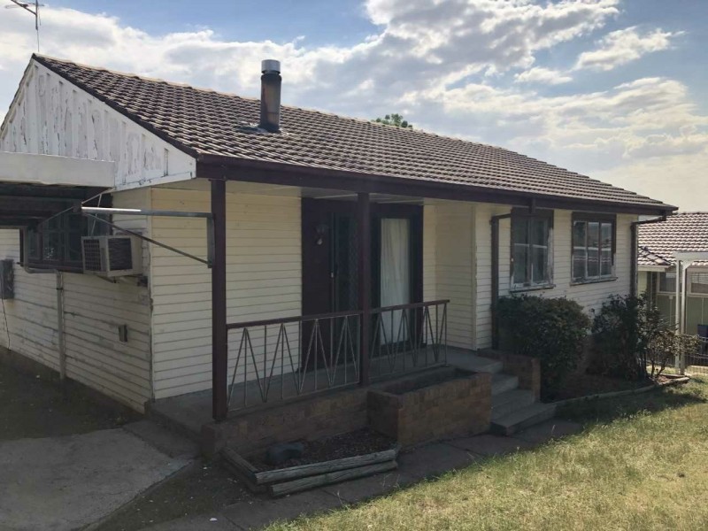 19 Tobruk Avenue, Muswellbrook NSW 2333