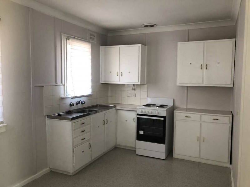 19 Tobruk Avenue, Muswellbrook NSW 2333