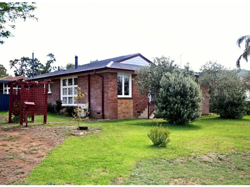 2 Bingle Street, Scone NSW 2337