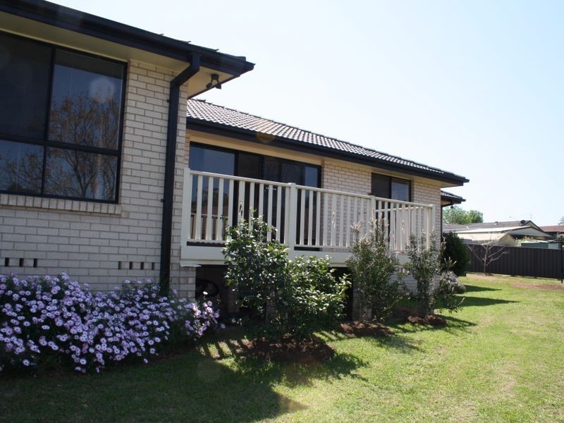 3 Claret Avenue, Muswellbrook NSW 2333