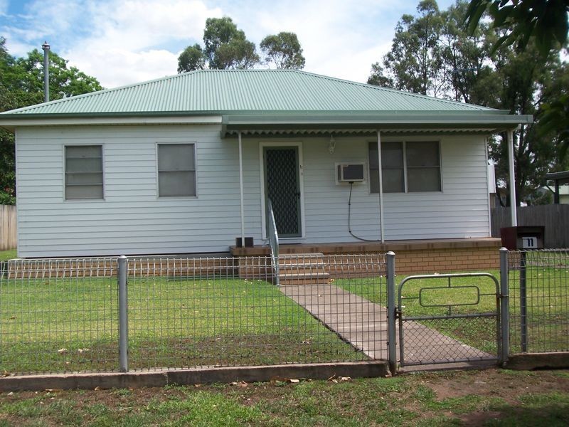 11 Forbes Street, Muswellbrook NSW 2333