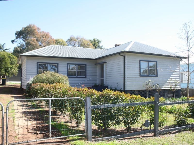 32 Bligh Street, Muswellbrook NSW 2333