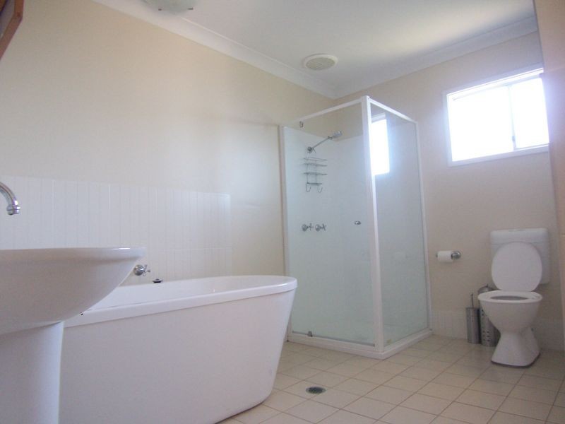 2/8 Midanga Avenue, Muswellbrook NSW 2333