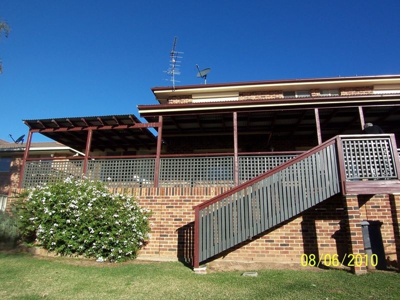 8 Bloodwood Road, Muswellbrook NSW 2333