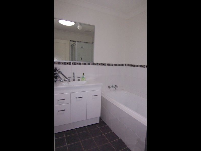 2/71 Osborn Avenue, Muswellbrook NSW 2333