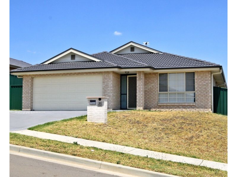 31 Henry Dangar Drive, Muswellbrook NSW 2333