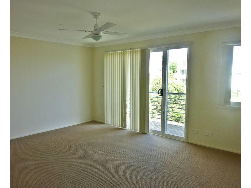 27/15 Lofberg Court, Muswellbrook NSW 2333