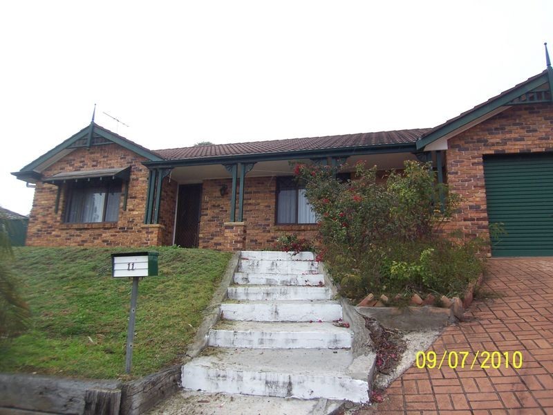11 Peppermint Rd, Muswellbrook NSW 2333