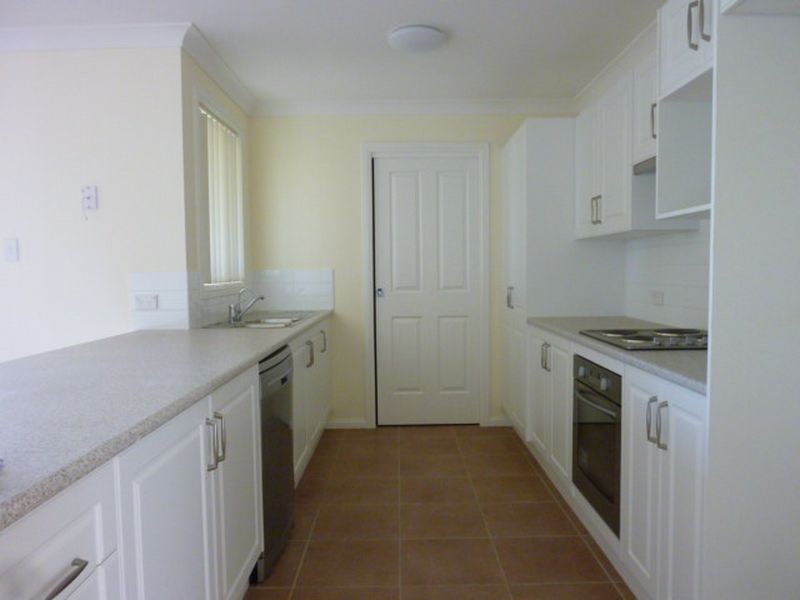 18 Dixon Circuit, Muswellbrook NSW 2333