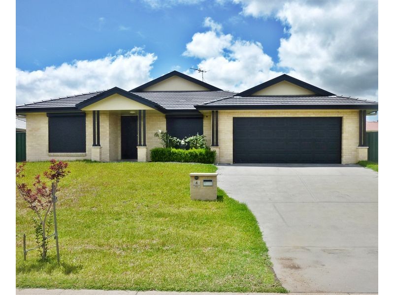 4 Mcgregor Street, Muswellbrook NSW 2333