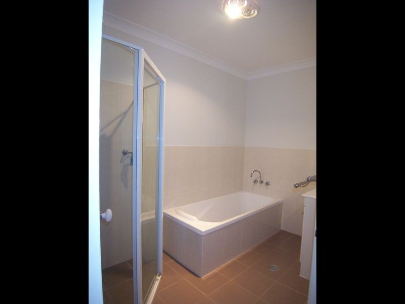 2/12 Kennedy Close, Muswellbrook NSW 2333