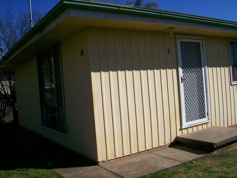 2/14 Kennedy Close, Muswellbrook NSW 2333