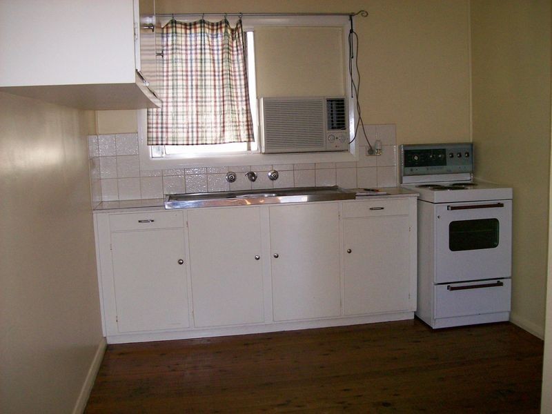 2/14 Kennedy Close, Muswellbrook NSW 2333