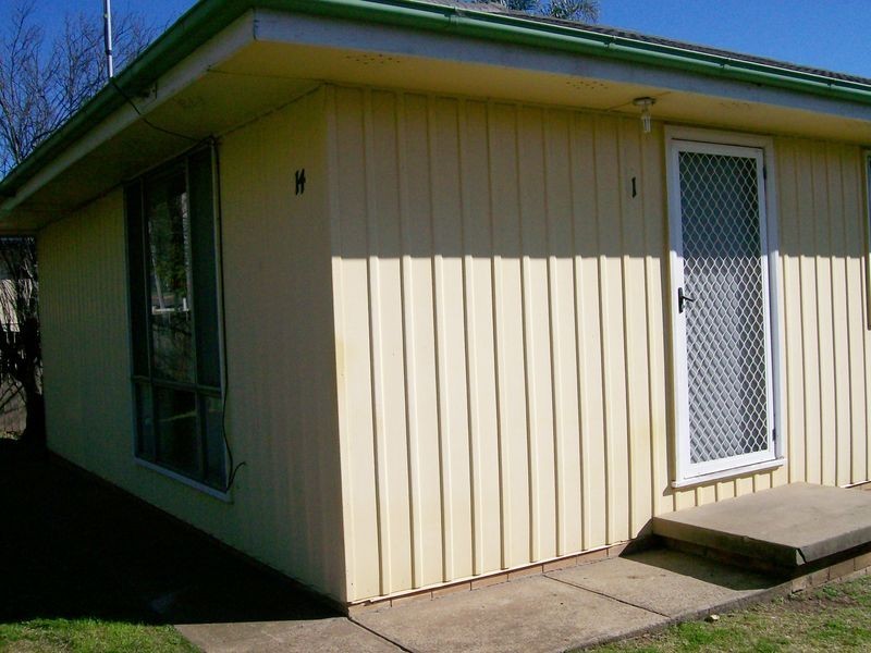 2/14 Koombalah Street, Muswellbrook NSW 2333