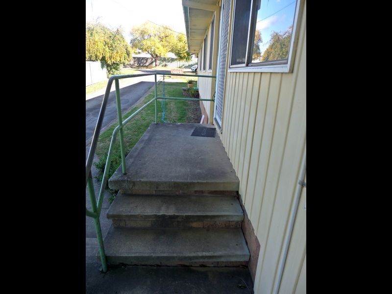 2/14 Koombalah Street, Muswellbrook NSW 2333