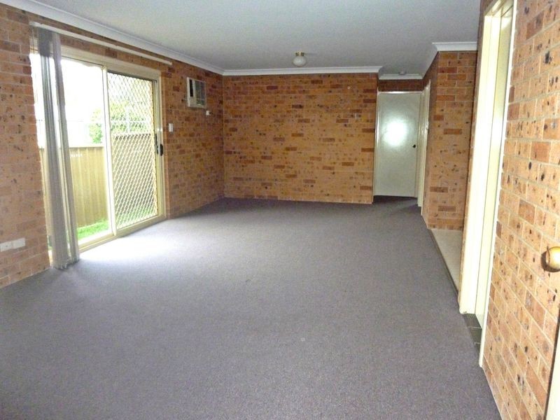 2/3 Eurabbie Avenue, Muswellbrook NSW 2333