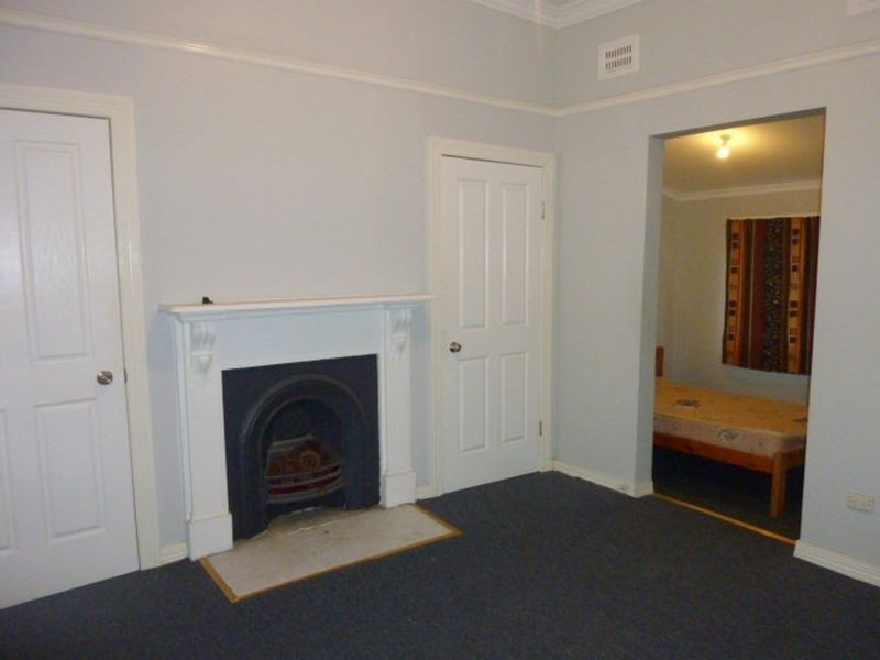 8 Lower William Street, Muswellbrook NSW 2333