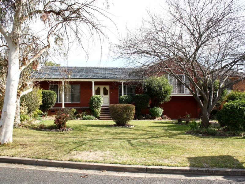 27 Osborn Avenue, Muswellbrook NSW 2333