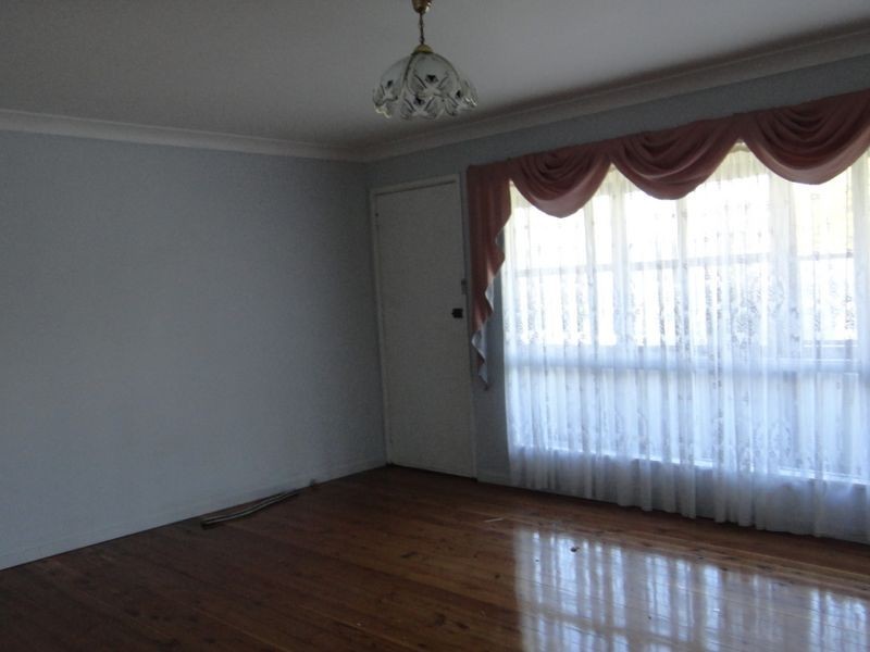 12 Hyde Street, Denman NSW 2328