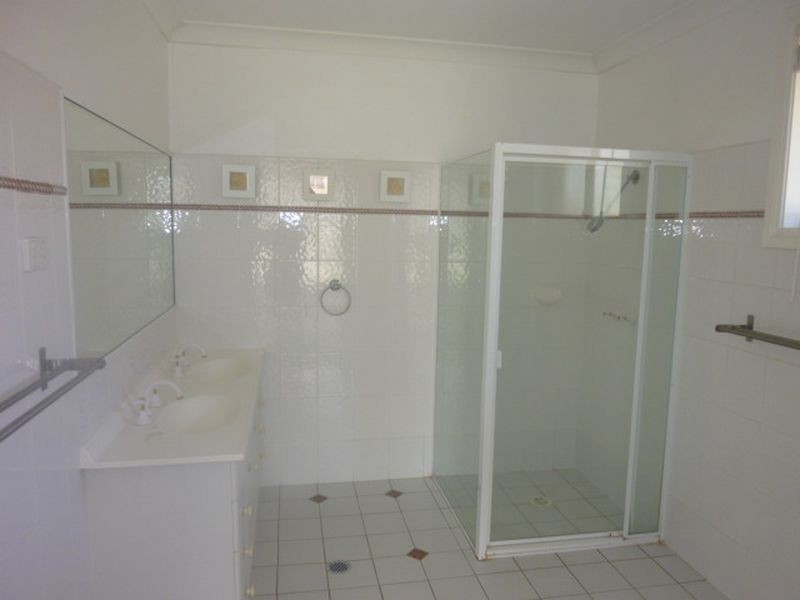 102 Barton Street, Scone NSW 2337