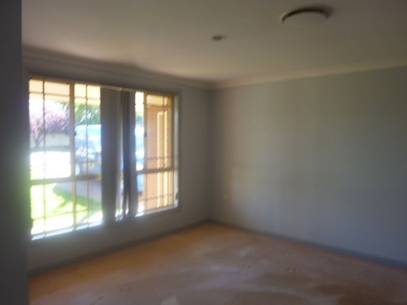 102 Barton Street, Scone NSW 2337