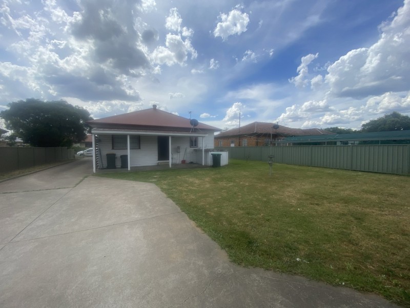 30 Lorne Street, Muswellbrook NSW 2333