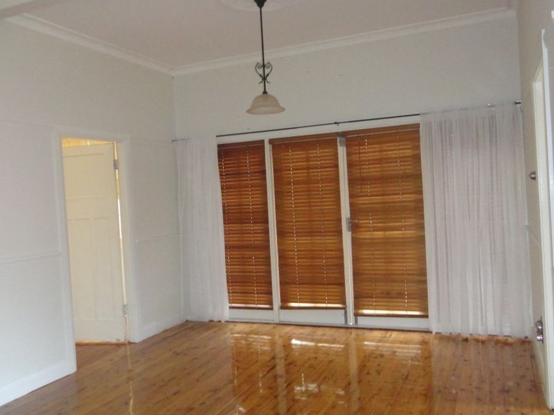 27 Clendinning Street, Muswellbrook NSW 2333