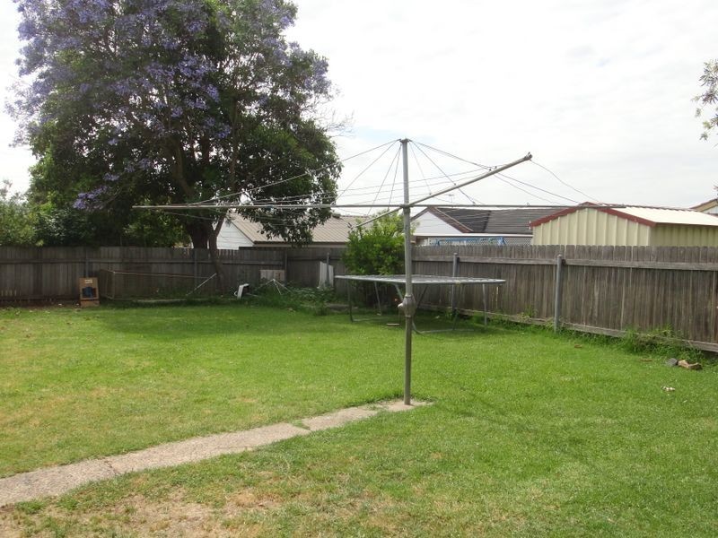 14 Thompson Street, Muswellbrook NSW 2333