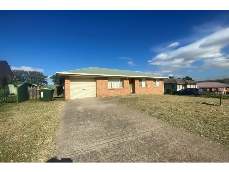 27 Wollombi Rd, Muswellbrook NSW 2333