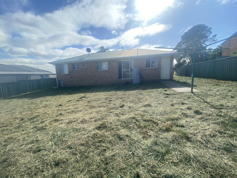 27 Wollombi Rd, Muswellbrook NSW 2333