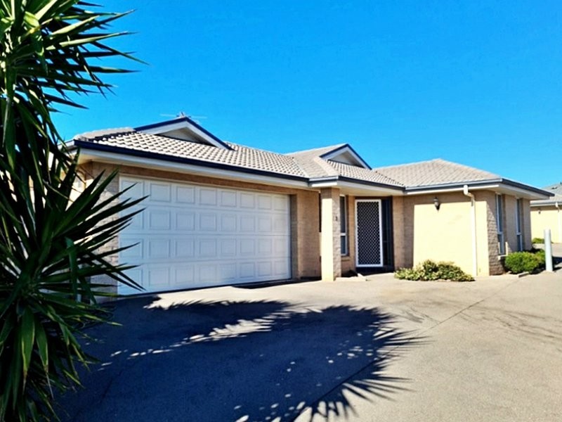 2/14 Kennedy Close, Muswellbrook NSW 2333