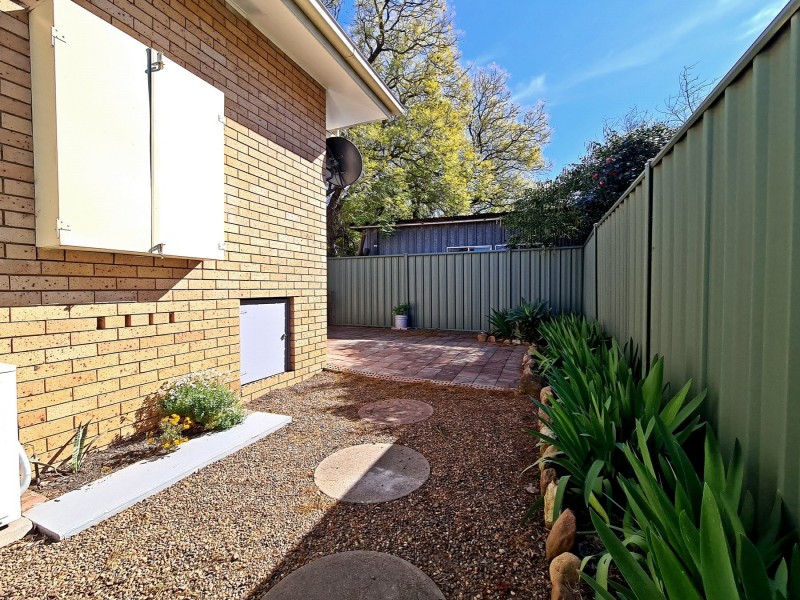 Unit 2/63 Ford Street, Muswellbrook NSW 2333