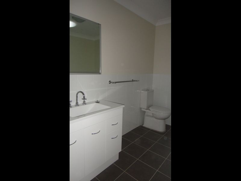 2/70 Osborn Avenue, Muswellbrook NSW 2333