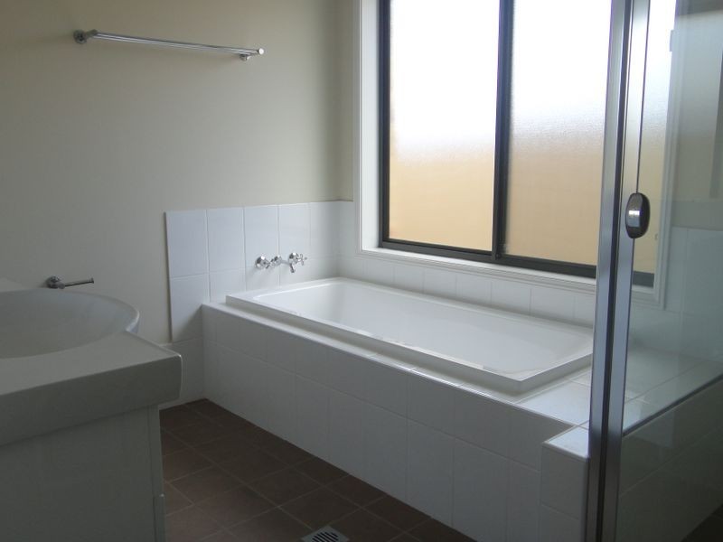 2/72 Osborn Avenue, Muswellbrook NSW 2333