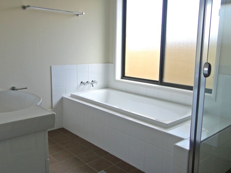 2/72 Osborn Avenue, Muswellbrook NSW 2333