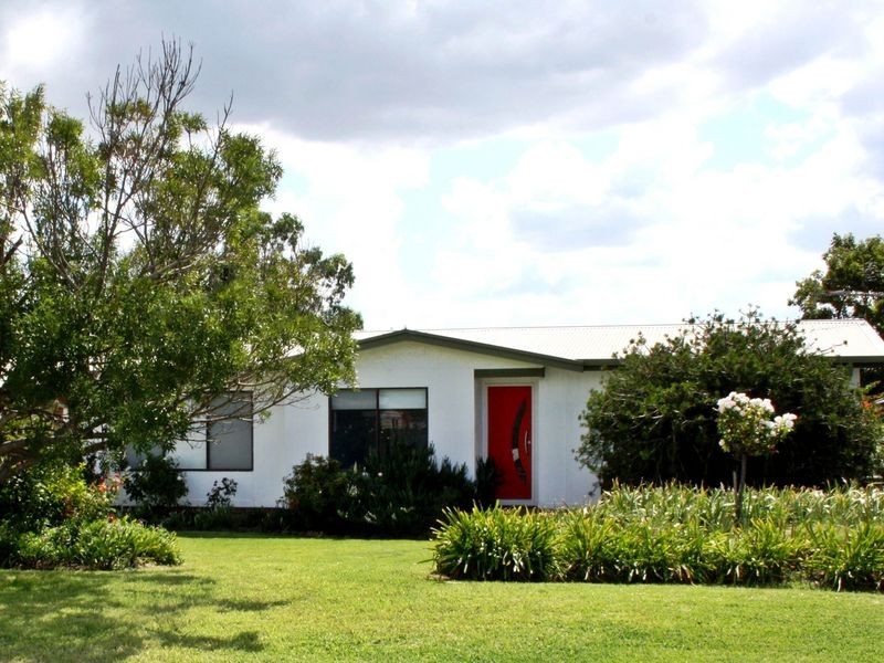 32 Claret Avenue, Muswellbrook NSW 2333